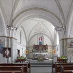 Paderborn-Neuenbeken, kath. Kirche St. Maria, Innenansicht nach Osten. Foto: LWL/Dülberg.  (vergrößerte Bildansicht wird geöffnet)