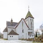 Schmallenberg-Berghausen, kath. Kirche St. Cyriakus, Außenansicht von Nordosten. Foto: LWL/Dülberg.  (vergrößerte Bildansicht wird geöffnet)