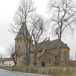 Dortmund-Wellinghofen, ev. Kirche, ehem. St. Chrysanthus und Daria, Außenansicht von Südosten. Foto: LWL/Dülberg. (vergrößerte Bildansicht wird geöffnet)
